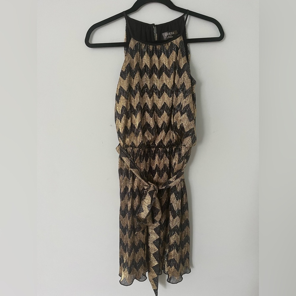 GUESS Culver Chevron Dress | Size 0 - Picture 6 of 7